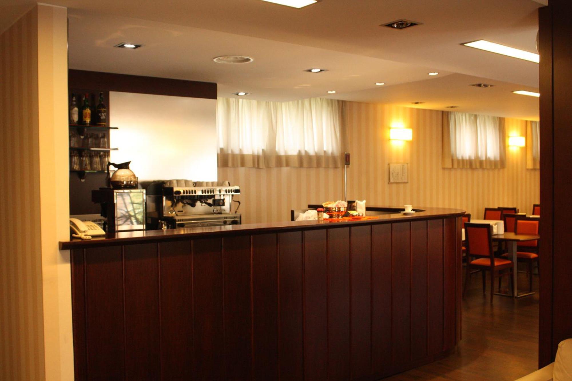 Hotel 2C Legnano Luaran gambar